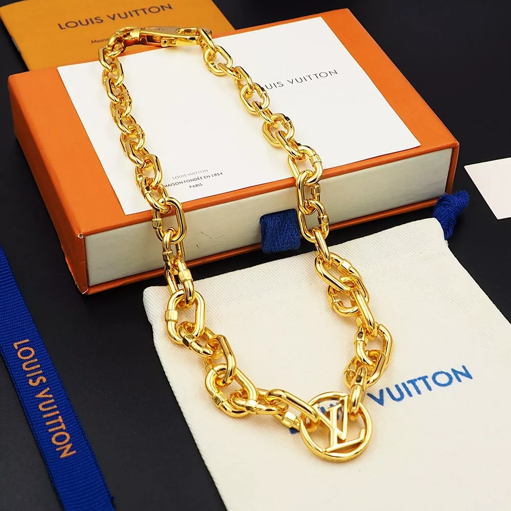 louis vuitton collier s_1270b4a1